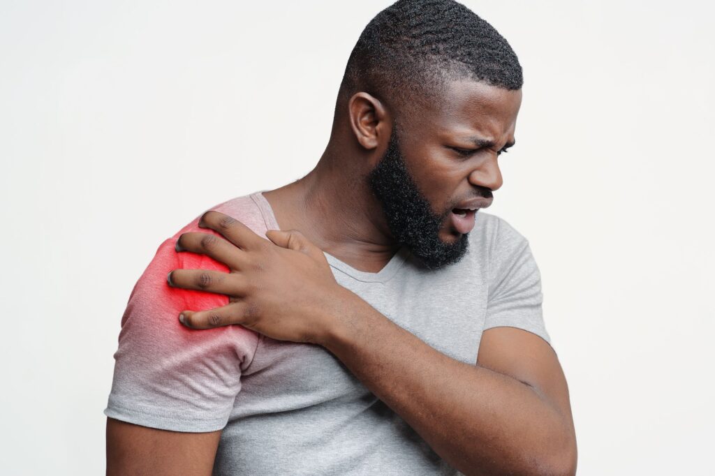 Man with shoulder pain due to a rotator cuff tear